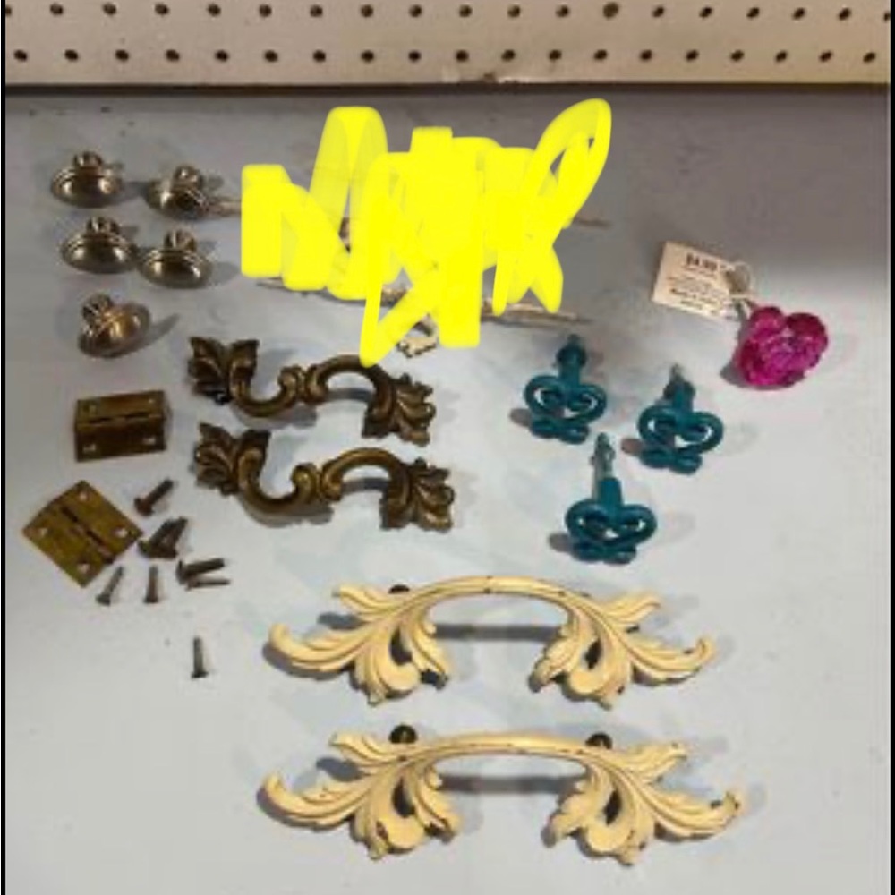 Knob lot